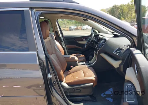 2021 Subaru Ascent Touring из США, поврежденный, VIN 4S4WMARD5M3426244